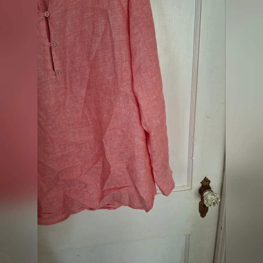 Linen Blouse - Picture 2 of 5